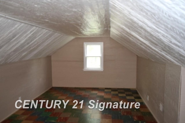 3344 Osler Ave, Saginaw, MI 48602 - additional living space with lofted ceiling