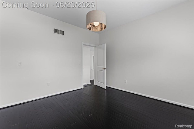 3440 Lone Pine Rd, West Bloomfield, MI 48323 - unfurnished room featuring dark wood-style floors and baseboards