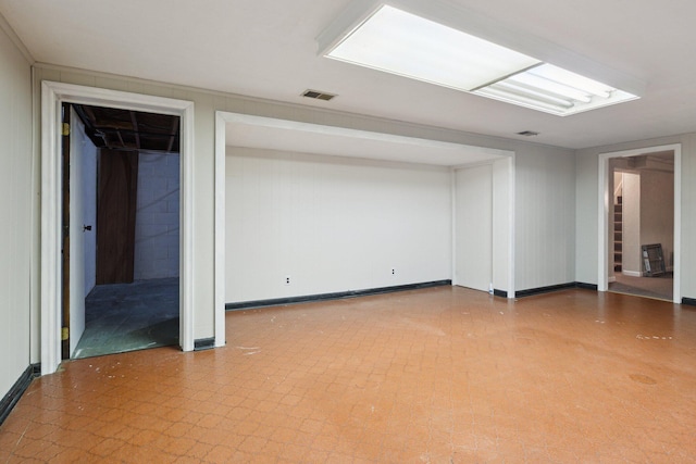 70838 Ridgewood Dr, Edwardsburg, MI 49112 - basement with baseboards and light flooring
