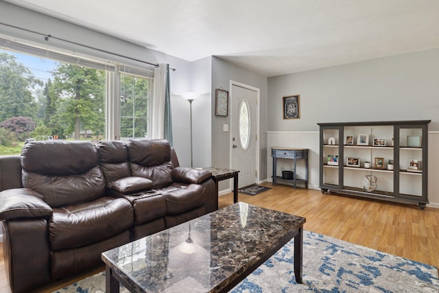 70838 Ridgewood Dr, Edwardsburg, MI 49112 - living area with wood finished floors