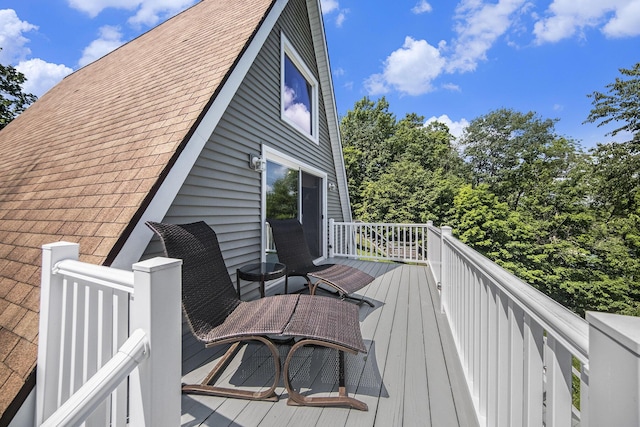 13674 Lenore Dr, Hudson, MI 49247 - view of wooden terrace