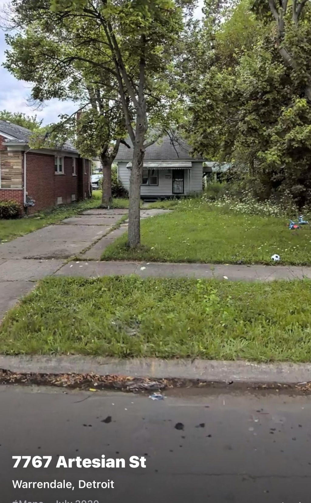 7761 Artesian St, Detroit, MI 48228 - photo 2
