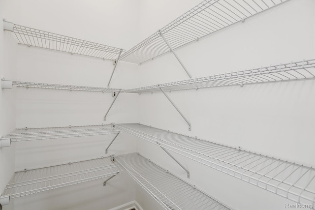 1058 Hampton Cir Unit 74, Detroit, MI 48207 - view of pantry