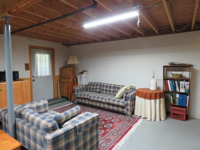 3225 N 39th Rd, Manton, MI 49663