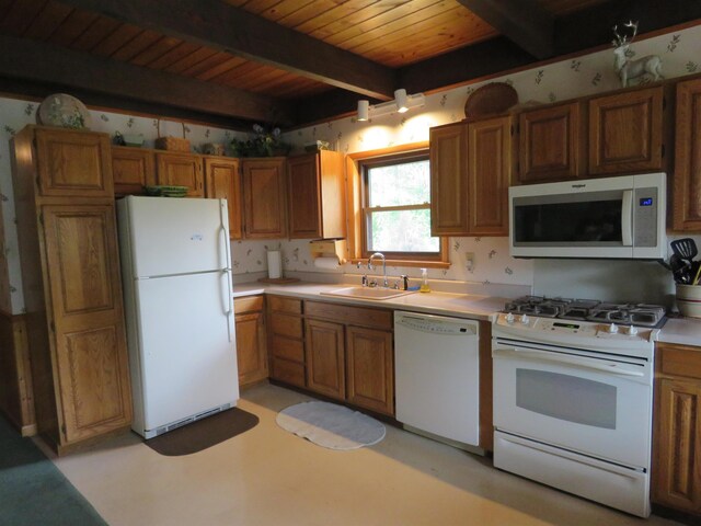 3225 N 39th Rd, Manton, MI 49663