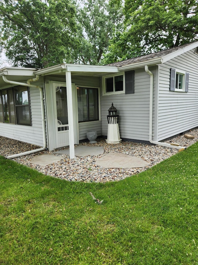 368 Old Hickory Dr, Coldwater, MI 49036 - back of house with a lawn and a patio area