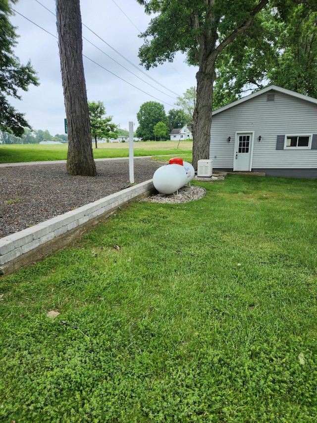 368 Old Hickory Dr, Coldwater, MI 49036 - view of grassy yard