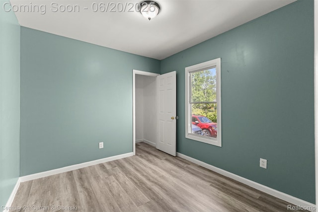 9045 Burnette St, Detroit, MI 48204 - unfurnished room featuring wood finished floors