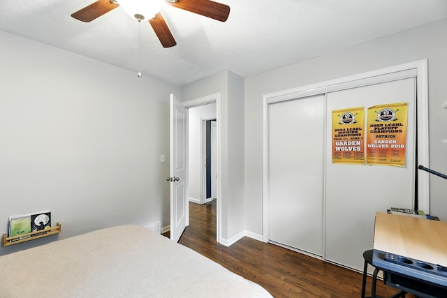 1548 Old Hickory Ln, Saint Joseph, MI 49085 - bedroom featuring dark wood-type flooring, a closet, and ceiling fan