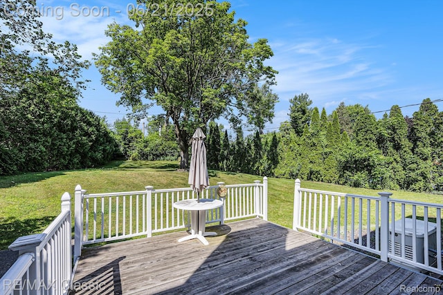 1925 Dawn Ridge Rd, Commerce Twp, MI 48390 - deck featuring a lawn