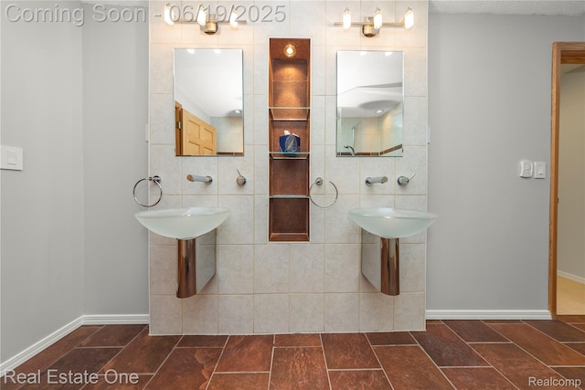 2505 Cedar Key Dr, Lake Orion, MI 48360 - bathroom featuring baseboards