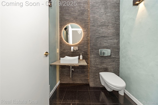 2505 Cedar Key Dr, Lake Orion, MI 48360 - bathroom with toilet and tile patterned floors