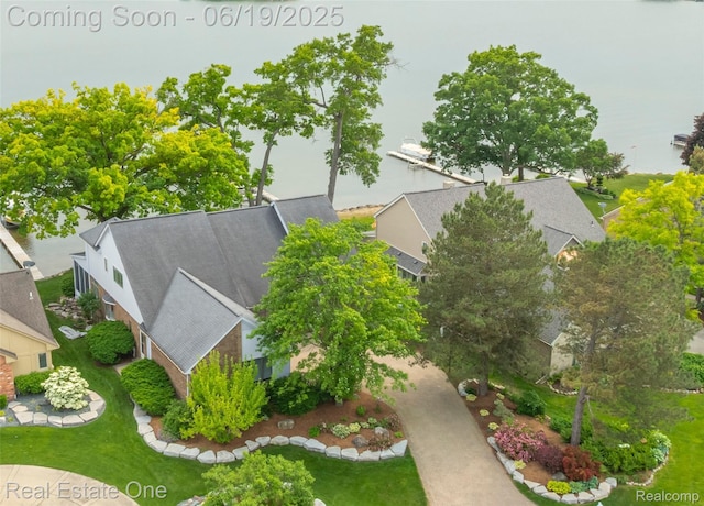 2505 Cedar Key Dr, Lake Orion, MI 48360 - drone / aerial view
