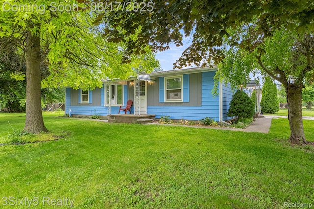 36513 Evans St, New Boston, MI 48164 - view of front of home with a front lawn