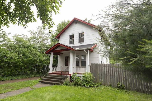 318 Cecil St, Buchanan, MI 49107 - view of front facade featuring covered porch