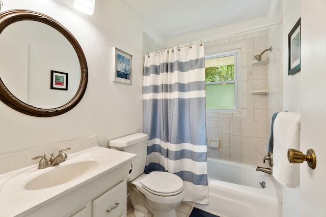 3125 Fawn Ln, Jackson, MI 49201 - full bathroom featuring vanity and shower / tub combo with curtain