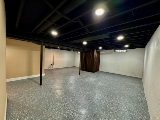 297 W Yale Ave, Pontiac, MI 48340 - view of below grade area