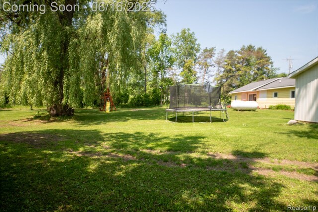 4351 Wheeler Rd, Standish, MI 48658 - photo 12