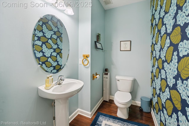 51159 Luke Ln, Novi, MI 48374 - full bathroom with wood finished floors and toilet