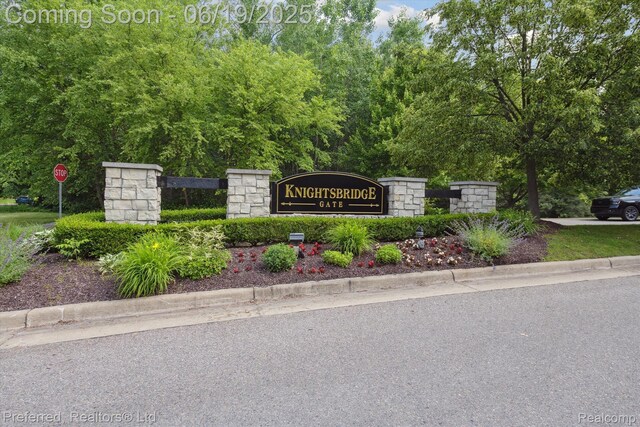 51159 Luke Ln, Novi, MI 48374 - view of community / neighborhood sign
