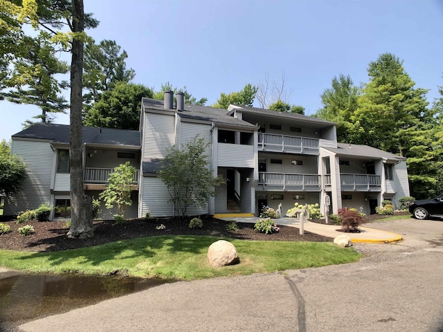 5631 Creeks Xing, Williamsburg, MI 49690