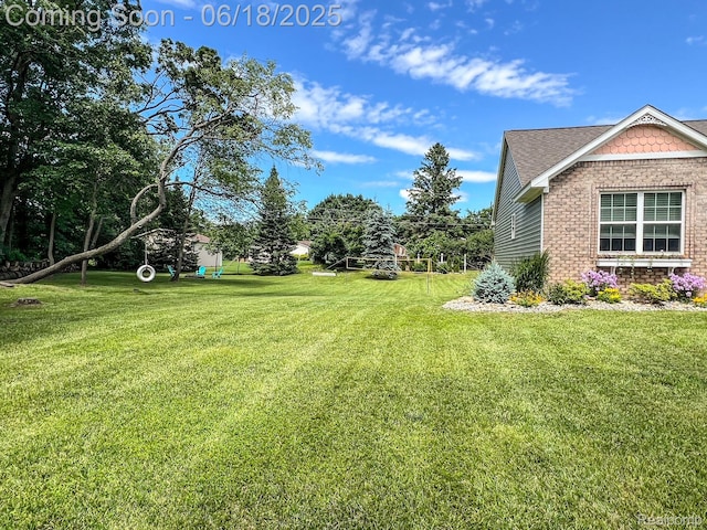 11236 Chyna Run, Davisburg, MI 48350 - view of grassy yard