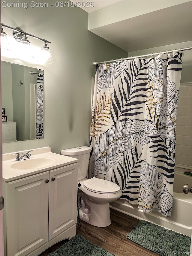 11236 Chyna Run, Davisburg, MI 48350 - full bath featuring wood finished floors, vanity, and shower / bathtub combination with curtain