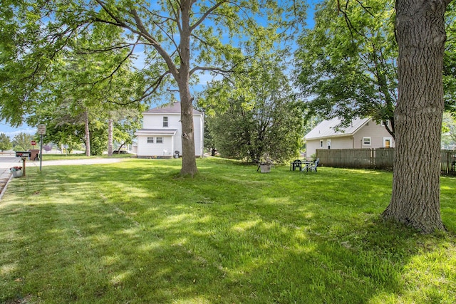 630 State St, Fremont, MI 49412 - view of yard
