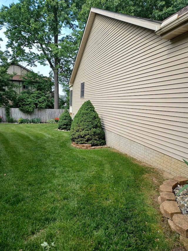 3144 Amsterdam Dr, Clio, MI 48420 - view of yard