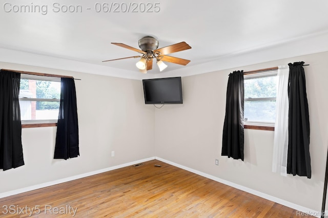 15615 S Midway Ave, Allen Park, MI 48101 - unfurnished room featuring light wood-style floors and a ceiling fan