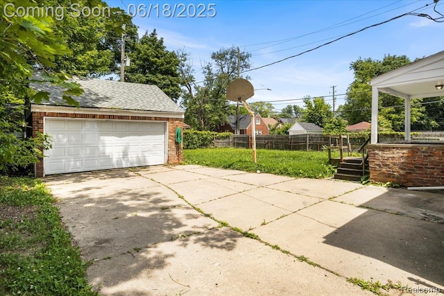 11108 Craft St, Detroit, MI 48224 - view of detached garage