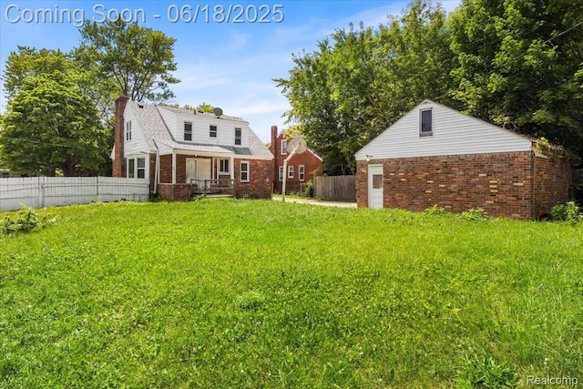 11108 Craft St, Detroit, MI 48224 - view of yard