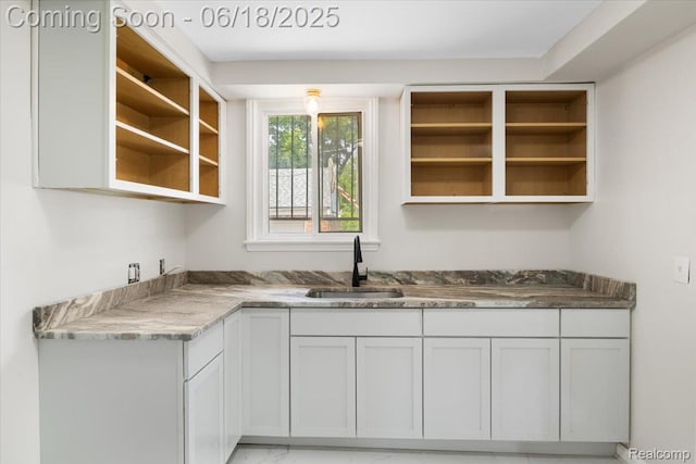 11108 Craft St, Detroit, MI 48224 - kitchen with a sink and open shelves