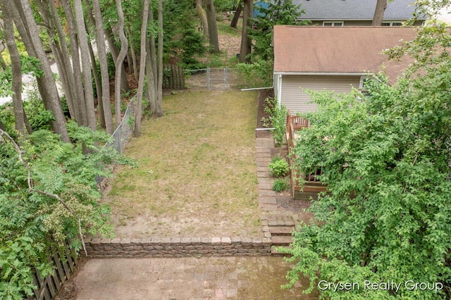 431 Homecrest Ave, Kalamazoo, MI 49001 - view of yard