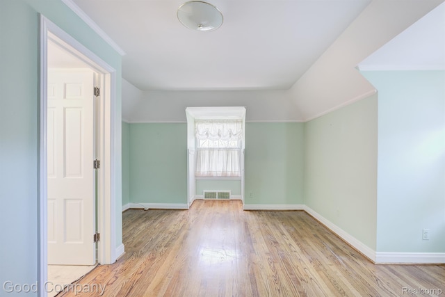 20 Oxford Blvd, Pleasant Ridge, MI 48069 - bonus room featuring wood finished floors and baseboards