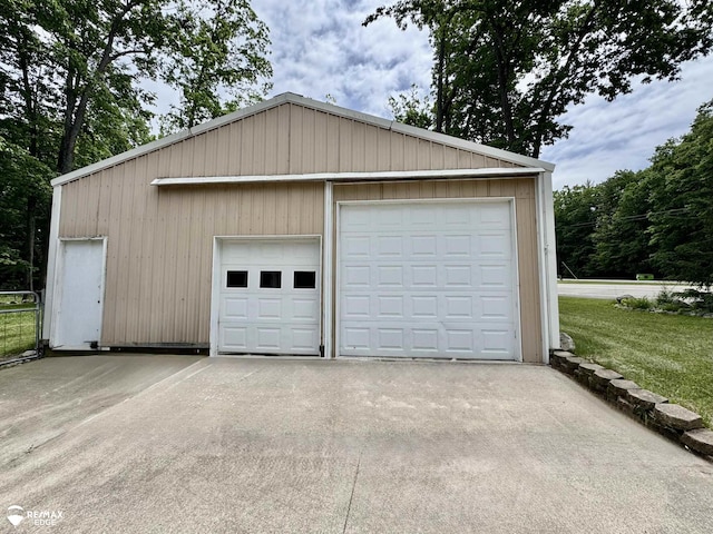 449 Noric Dr, Roscommon, MI 48653 - view of detached garage