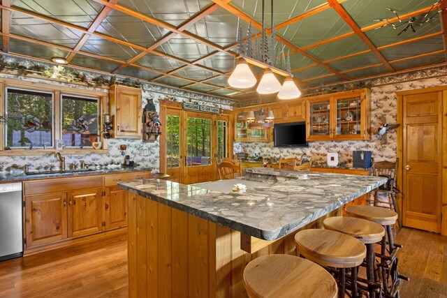 8493 Drake Ln, Williamsburg, MI 49690