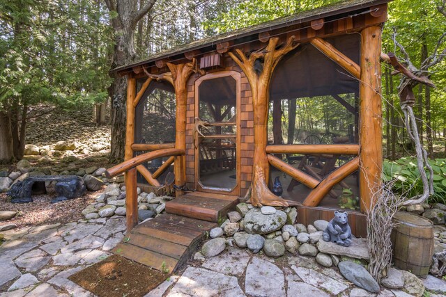8493 Drake Ln, Williamsburg, MI 49690