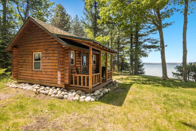 8493 Drake Ln, Williamsburg, MI 49690