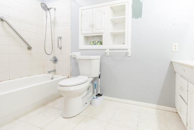 531 Gettysburg Dr, Niles, MI 49120 - bathroom featuring washtub / shower combination, vanity, and tile patterned flooring