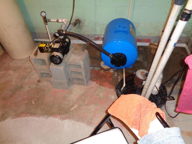 205 Prentiss St, Allen, MI 49227 - utility room with water heater