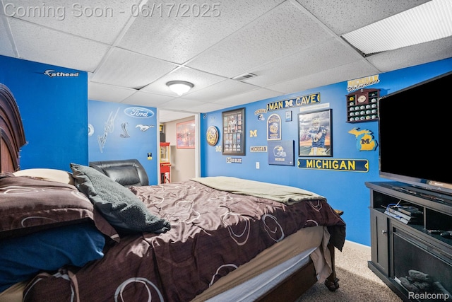 24462 Christian Dr, Flat Rock, MI 48134 - bedroom featuring a drop ceiling and carpet floors