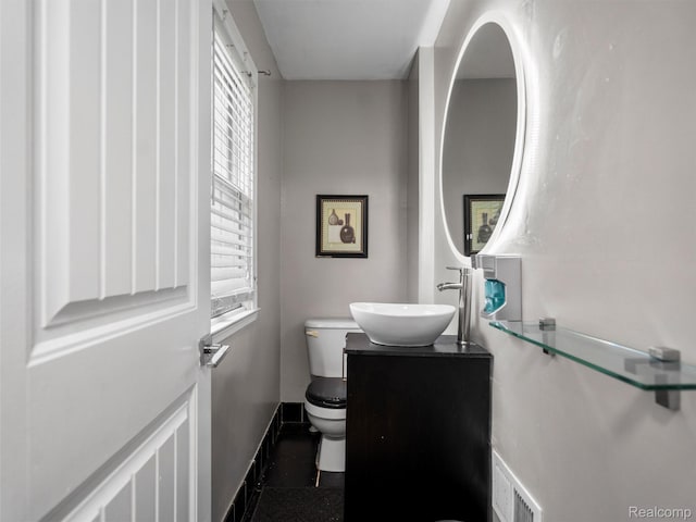 1930 Kenmore Dr, Grosse Pointe Woods, MI 48236 - bathroom featuring vanity and healthy amount of natural light