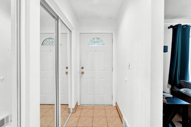 29206 Guy St, Southfield, MI 48076 - entryway with light tile patterned floors