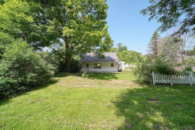 306 S Washington St, Manchester, MI 48158 - view of yard
