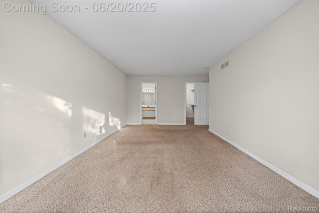 5805 Dawn Ridge Dr, Troy, MI 48098 - unfurnished room with carpet and baseboards