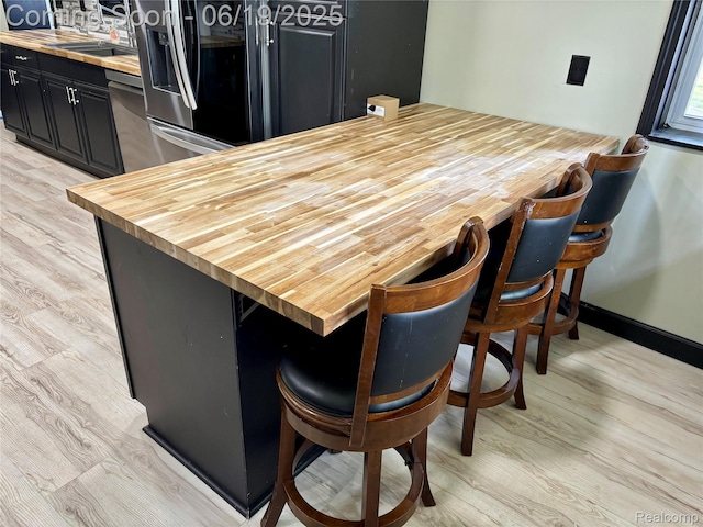 1745 Wisconsin Ave, Marysville, MI 48040 - bar with light wood-style floors and dishwasher