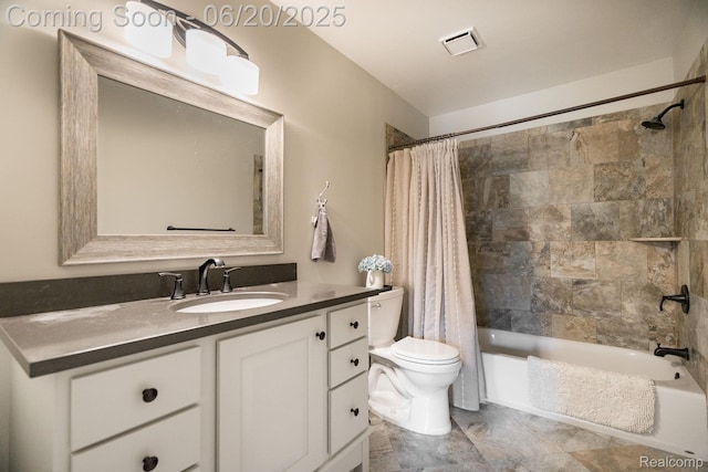 4096 Villager Dr, Lake Orion, MI 48359 - bathroom featuring vanity and shower / bath combo