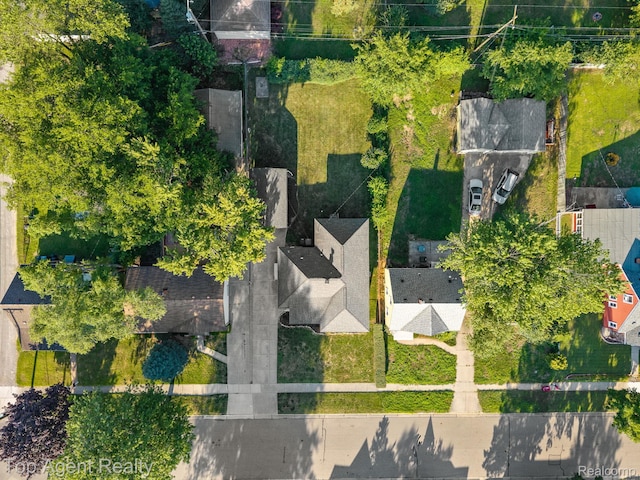15174 Cavour St, Livonia, MI 48154 - photo 40