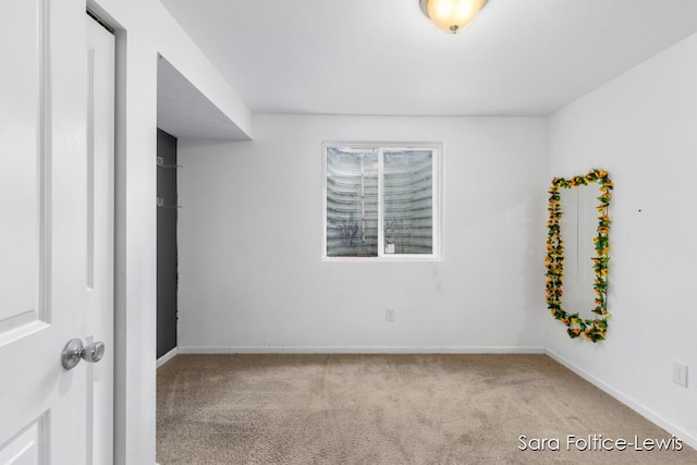 6561 Van Dam Ave, Hudsonville, MI 49426 - unfurnished bedroom featuring carpet